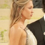 Lila Moss Looks Just Like Model Mum Kate Moss on Sun-Soaked Beach Trip