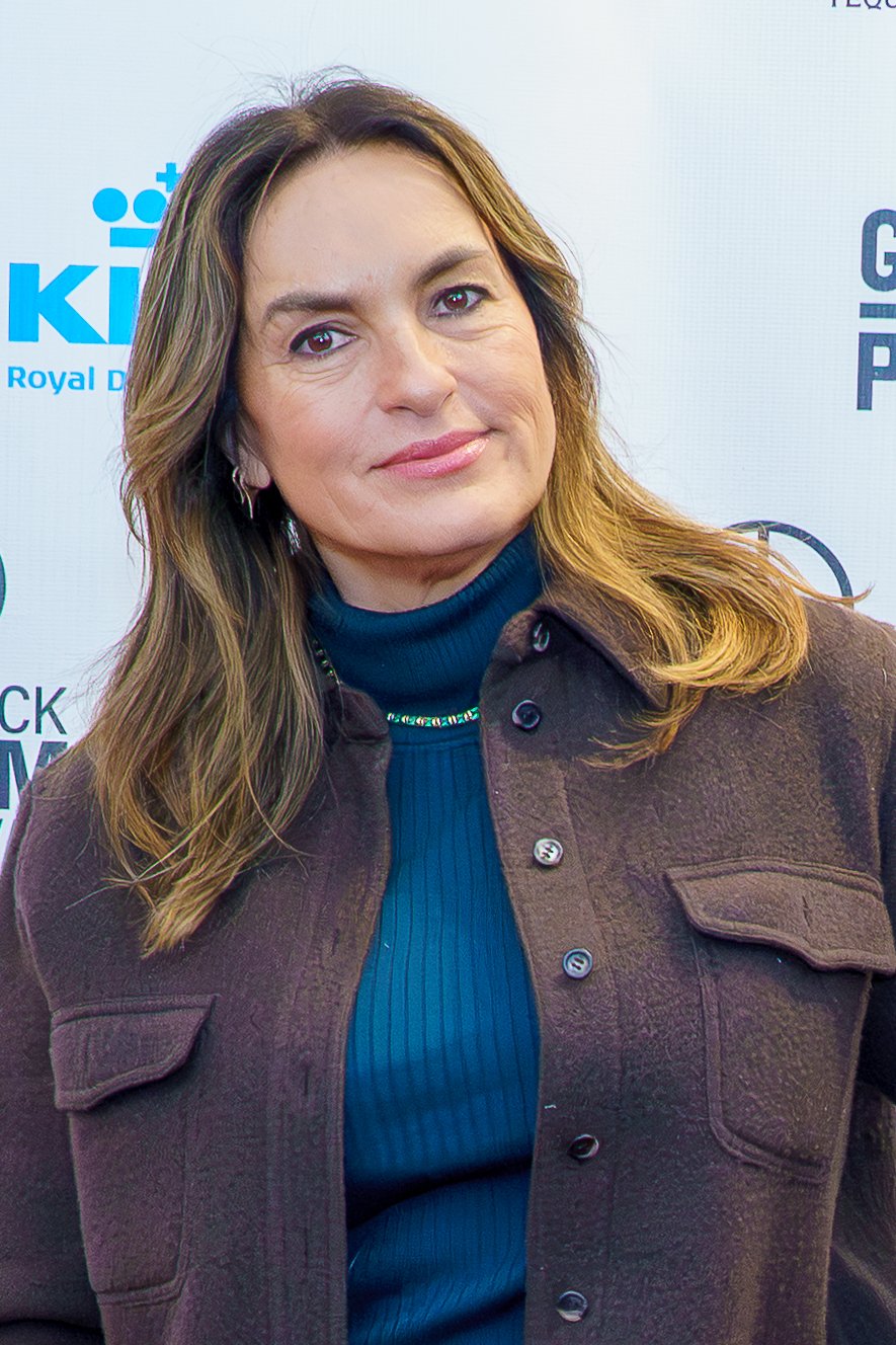 Mariska Hargitay, 62, looks stunning in red as she celebrates