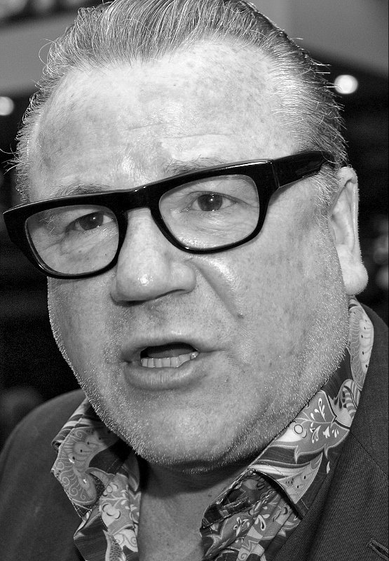 Ray Winstone Reveals He Had to End a Years