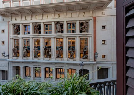 UMusic Hospitality & Lifestyle and Outernet London Partner to